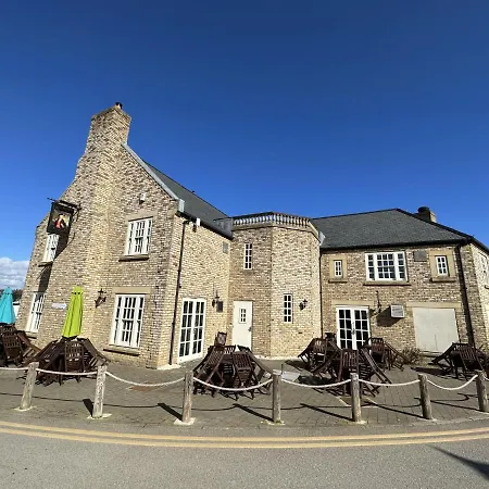Ocean Cove - Part Of The The Bay Filey Village With Pool, Gym And Direct Access, Pub, Restaurant, Tennis And Meadows Walks Reighton
