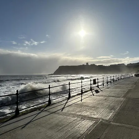 Ocean Cove - Part Of The The Bay Filey Village With Pool, Gym And Direct Access, Pub, Restaurant, Tennis And Meadows Walks *