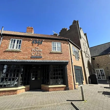 Ocean Cove - Part Of The The Bay Filey Village With Pool, Gym And Direct Access, Pub, Restaurant, Tennis And Meadows Walks *