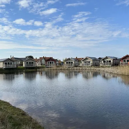 Ocean Cove - Part Of The The Bay Filey Village With Pool, Gym And Direct Access, Pub, Restaurant, Tennis And Meadows Walks