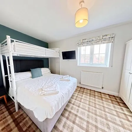 Σπίτι διακοπών Ocean Cove - Part Of The The Bay Filey Village With Pool, Gym And Direct Access, Pub, Restaurant, Tennis And Meadows Walks